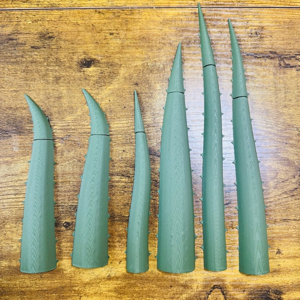 3D-Printed Aloe Vera Pen Set | Unique Desk Decor - Picture 5 of 7